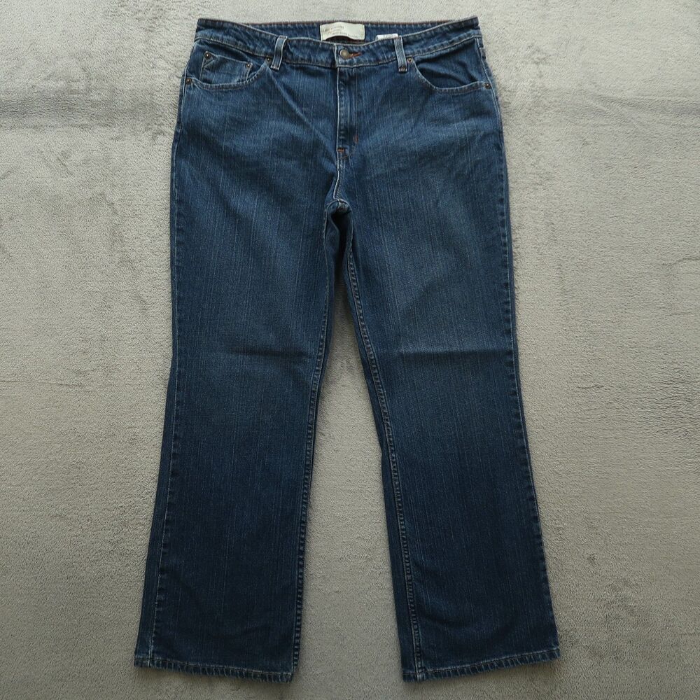 Levi's Signature Jeans Women's Size 14 Short Blue Mid-Rise Bootcut 29" Inseam